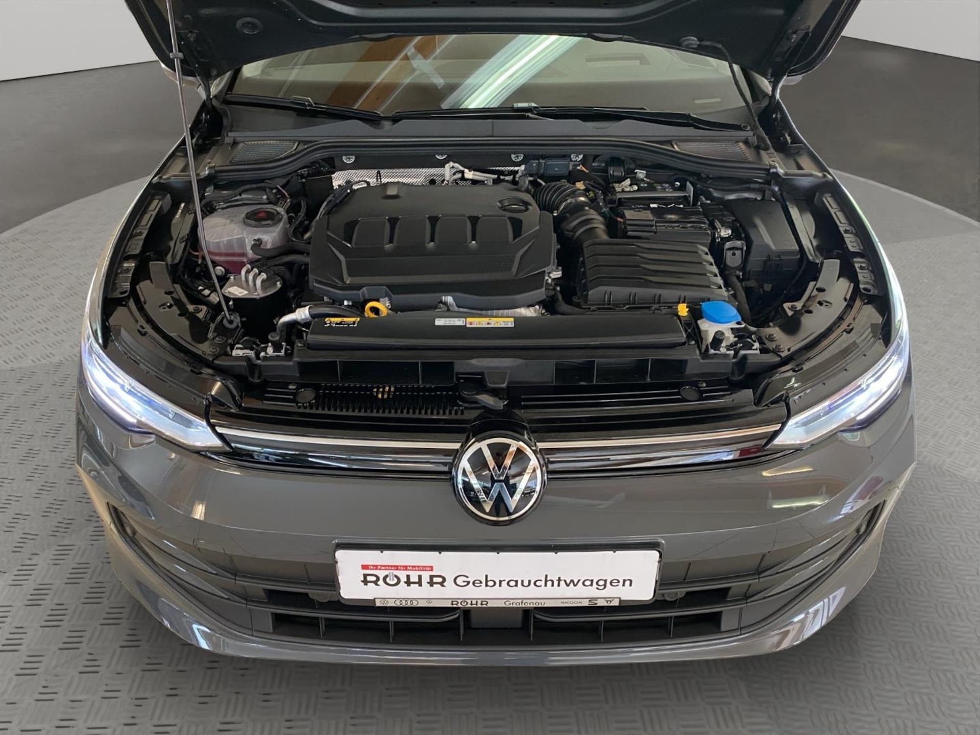 Volkswagen Golf Life