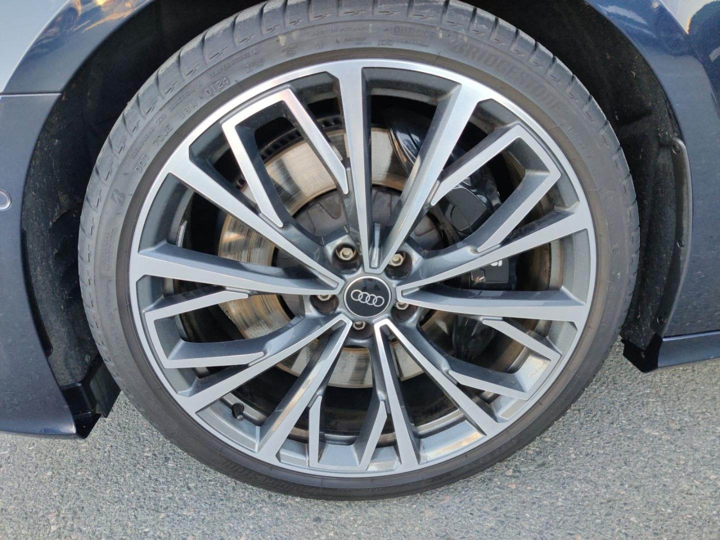 Bild über Audi S6 Avant TDI quattro tiptronic - für weitere Informationen kontaktieren Sie den Audi Partner