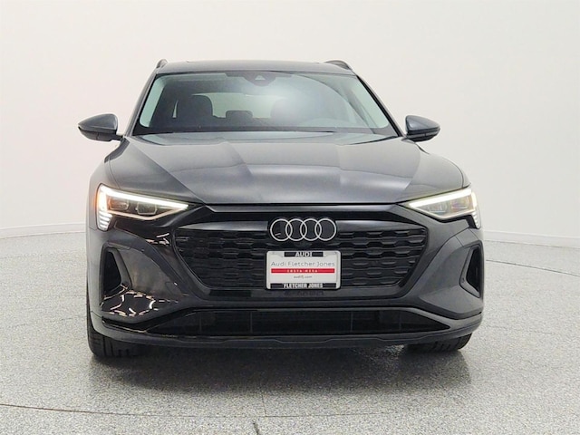 2024 Audi Q8 e-tron
