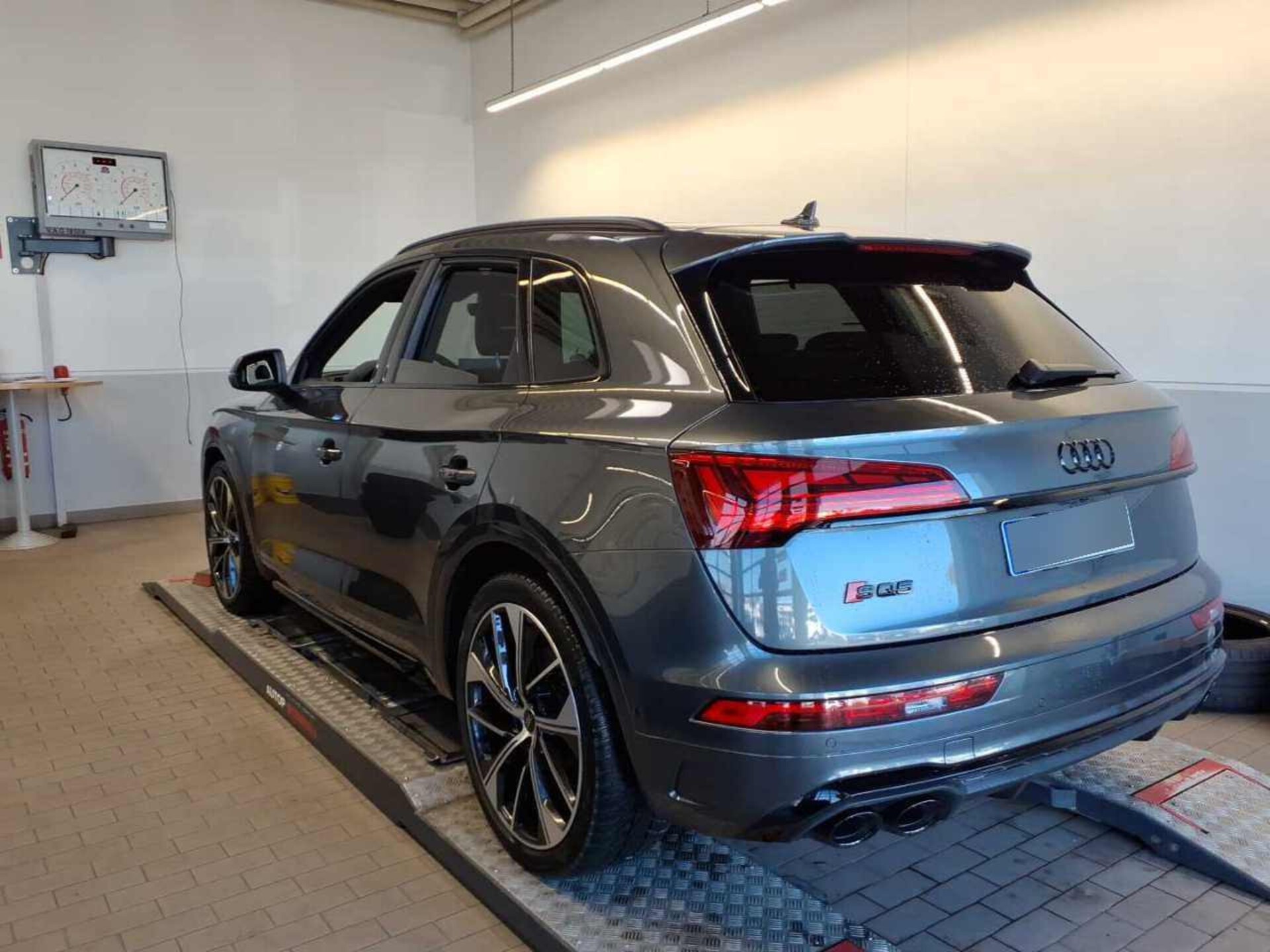 Audi SQ5 SUV