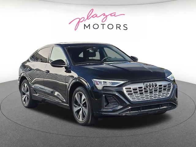 2024 Audi Q8 Sportback e-tron