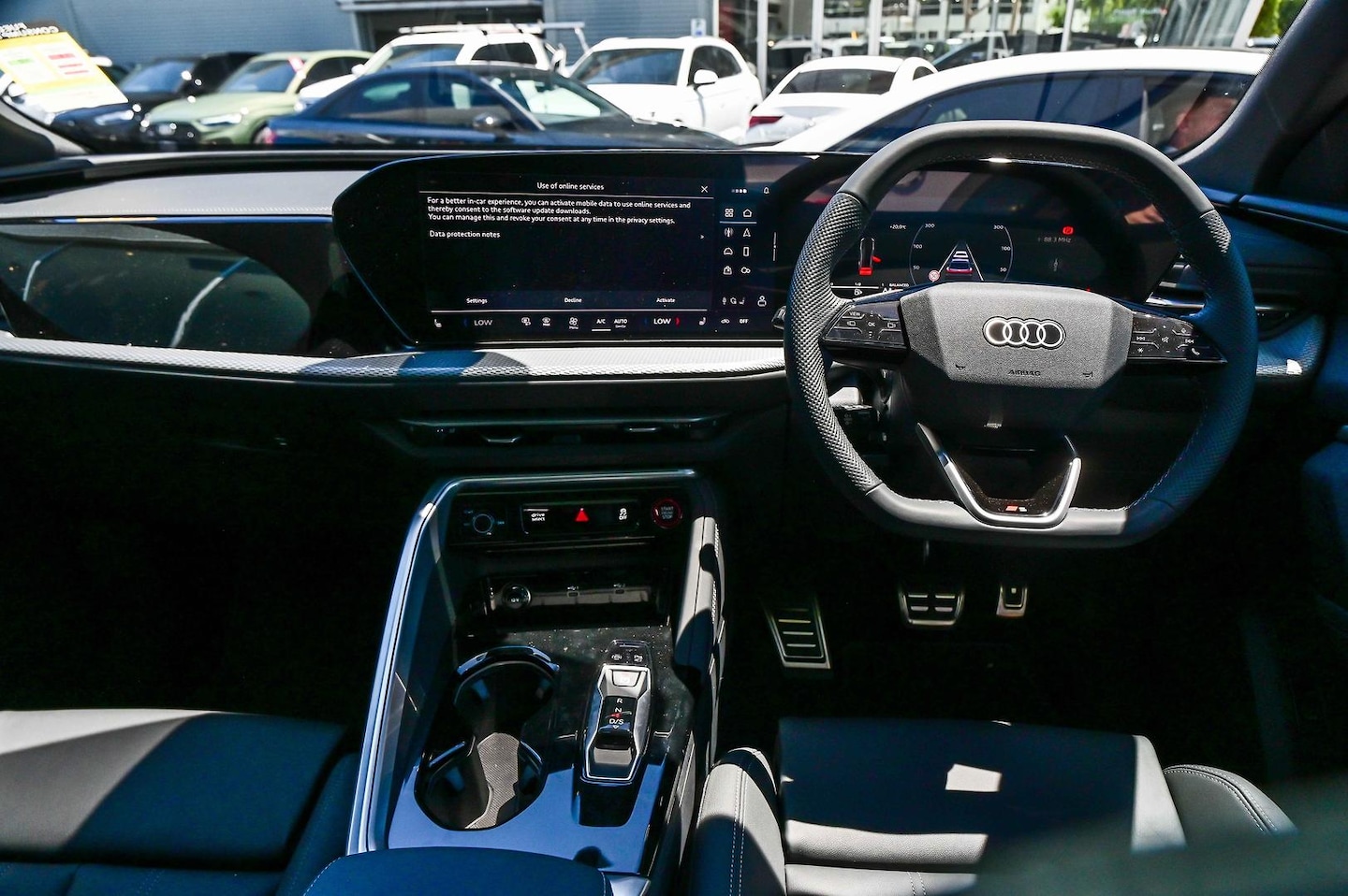 Image about Audi SQ5 SUV TFSI 270 kW edition one