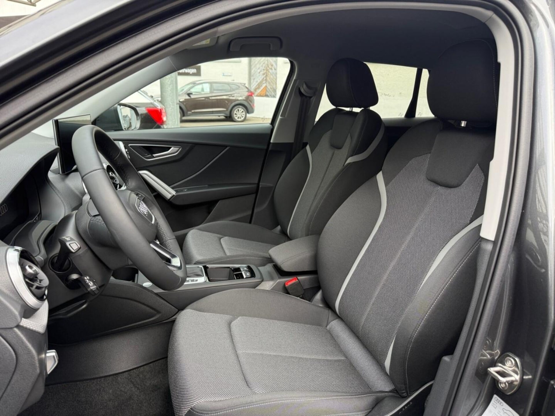 Audi Q2 S line