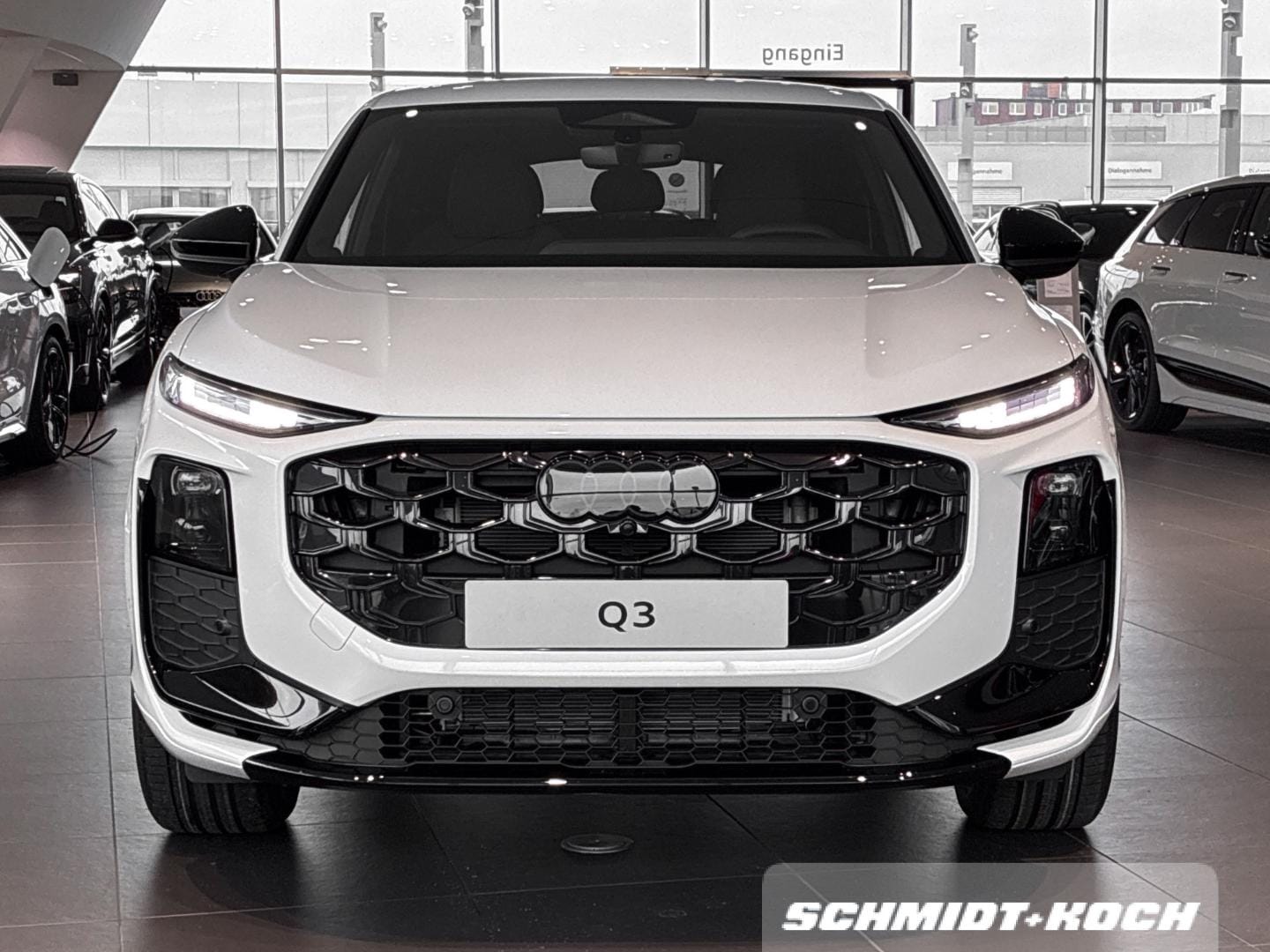Bild über Audi Q3 Sportback e-hybrid e-hybrid 200 kW S tronic - für weitere Informationen kontaktieren Sie den Audi Partner