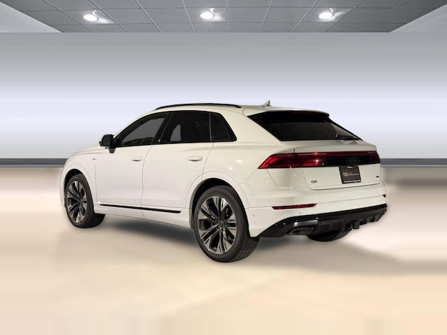 2026 Audi Q8