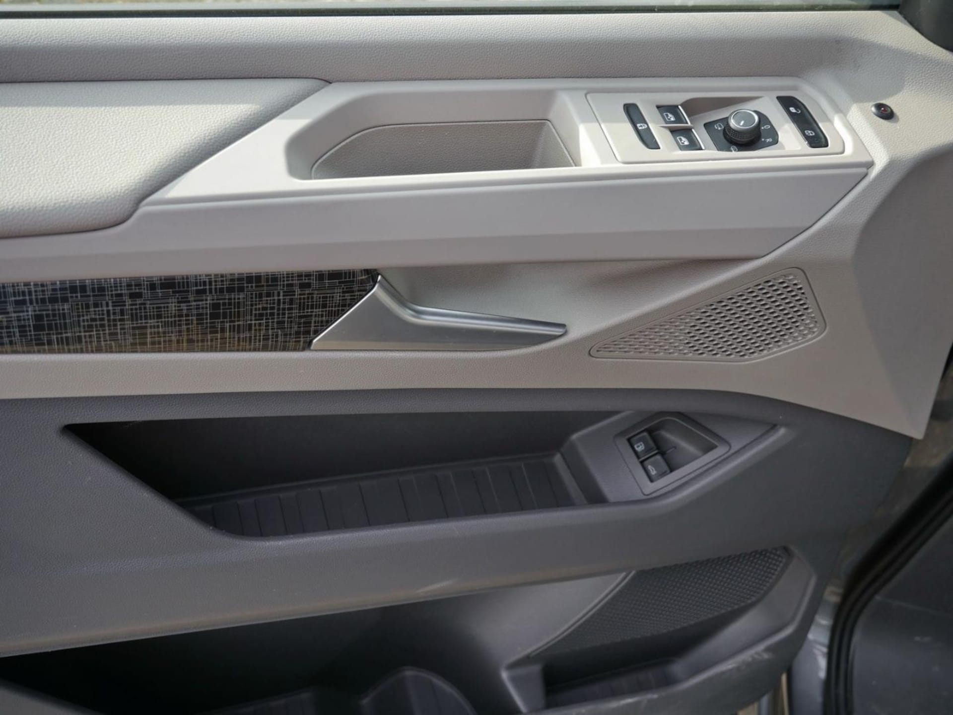 Volkswagen Multivan Life