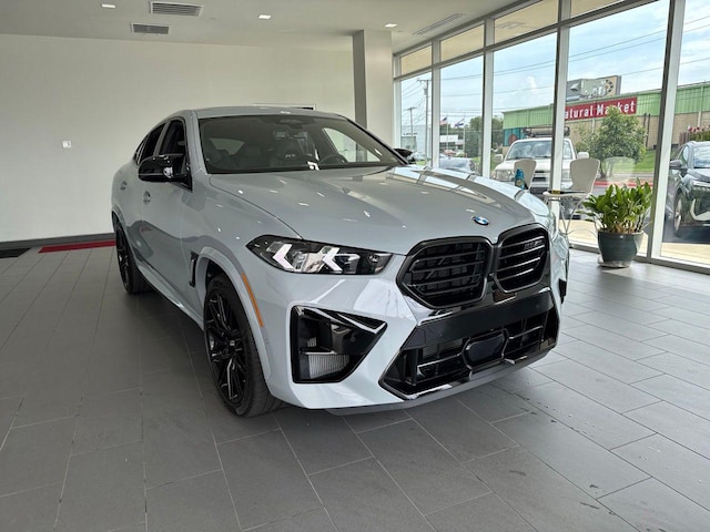2025 BMW X6 M