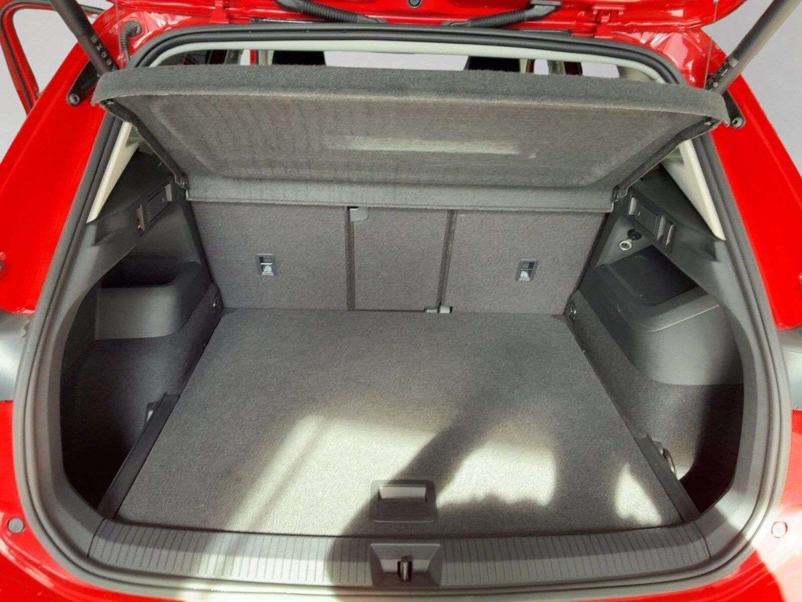 Volkswagen Tiguan – Bild 11
