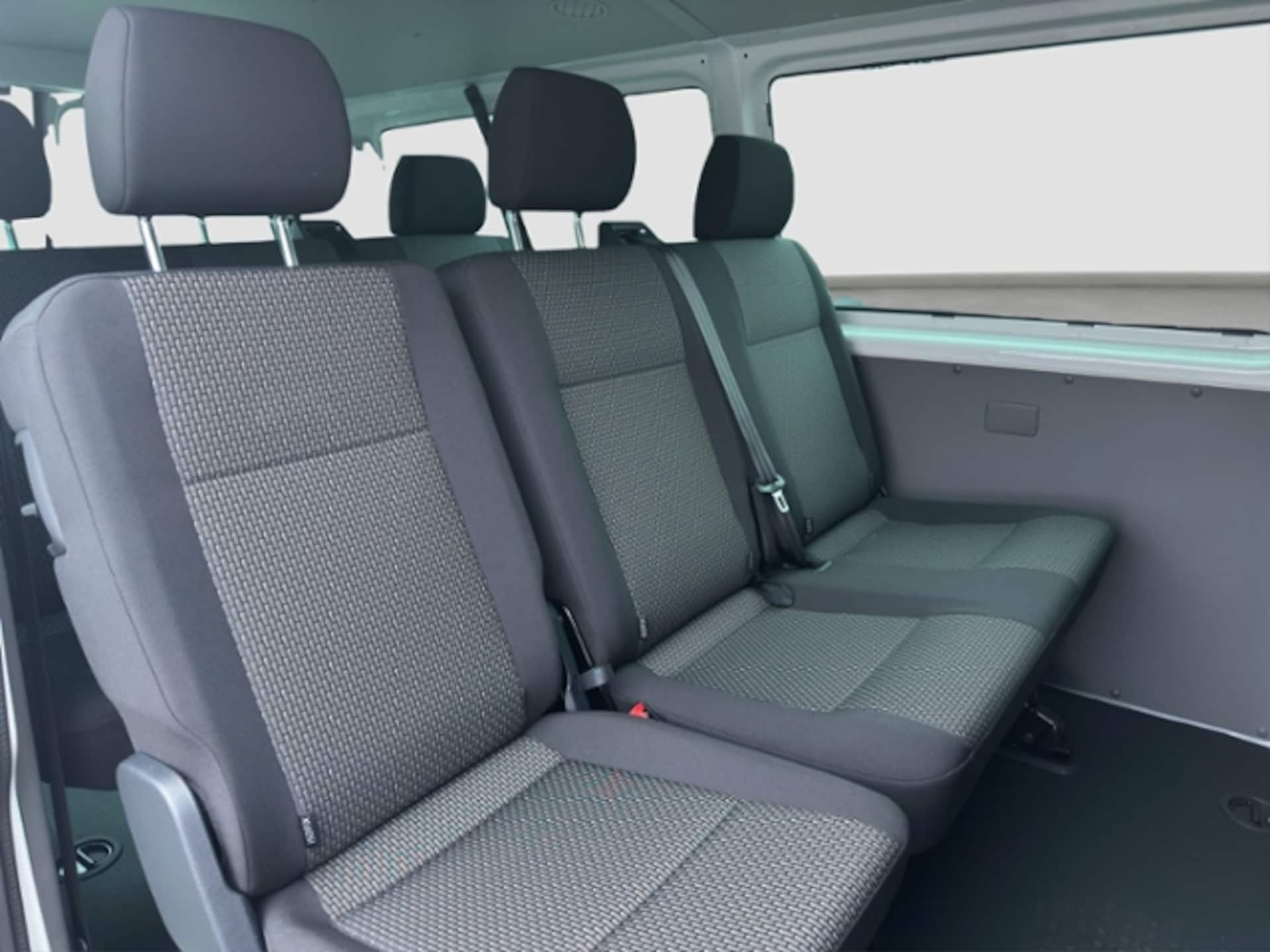 Volkswagen T6.1 Transporter Kombi langer Radstand