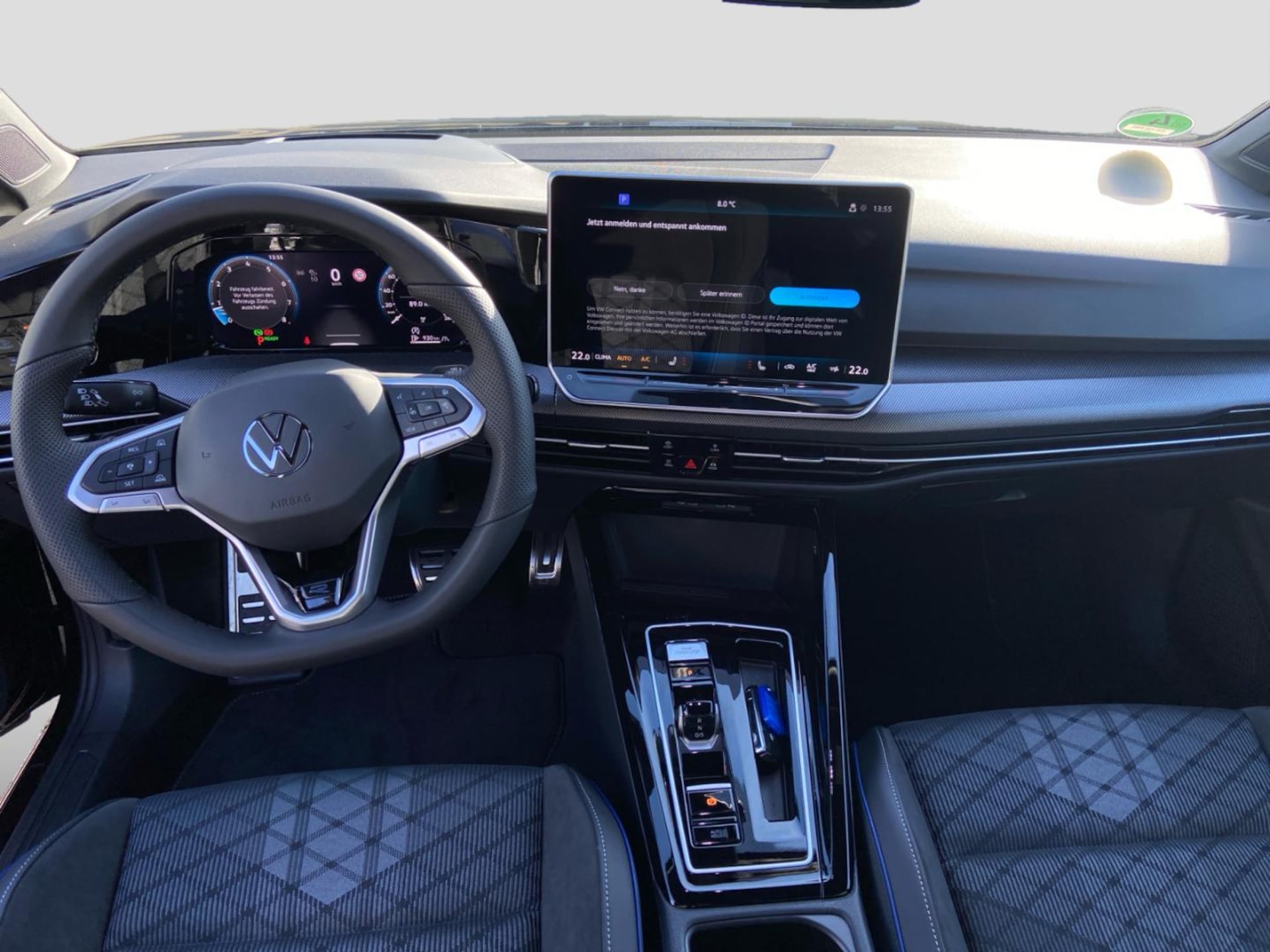 Volkswagen Golf R-Line