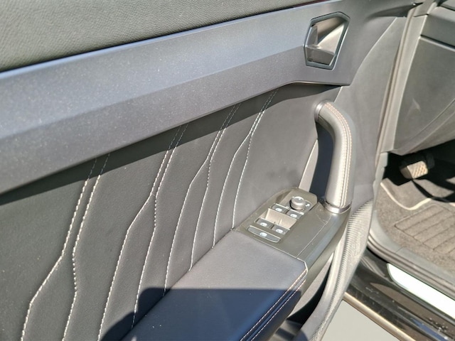 Bild des Autos 12