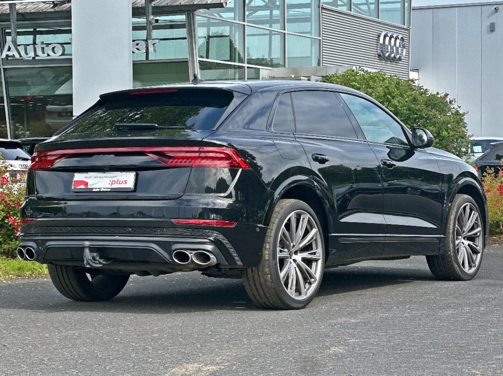 Audi SQ8 SUV