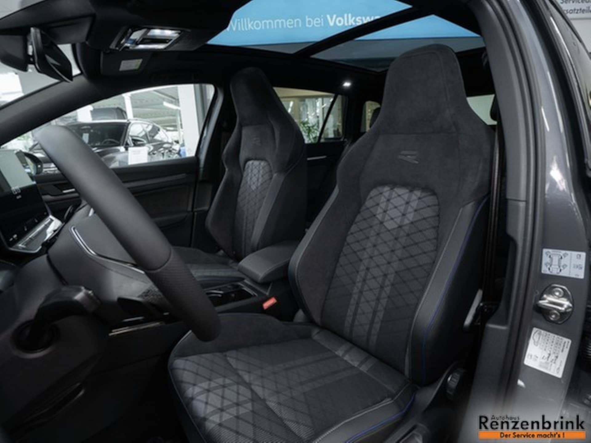 Volkswagen Golf Variant R-Line