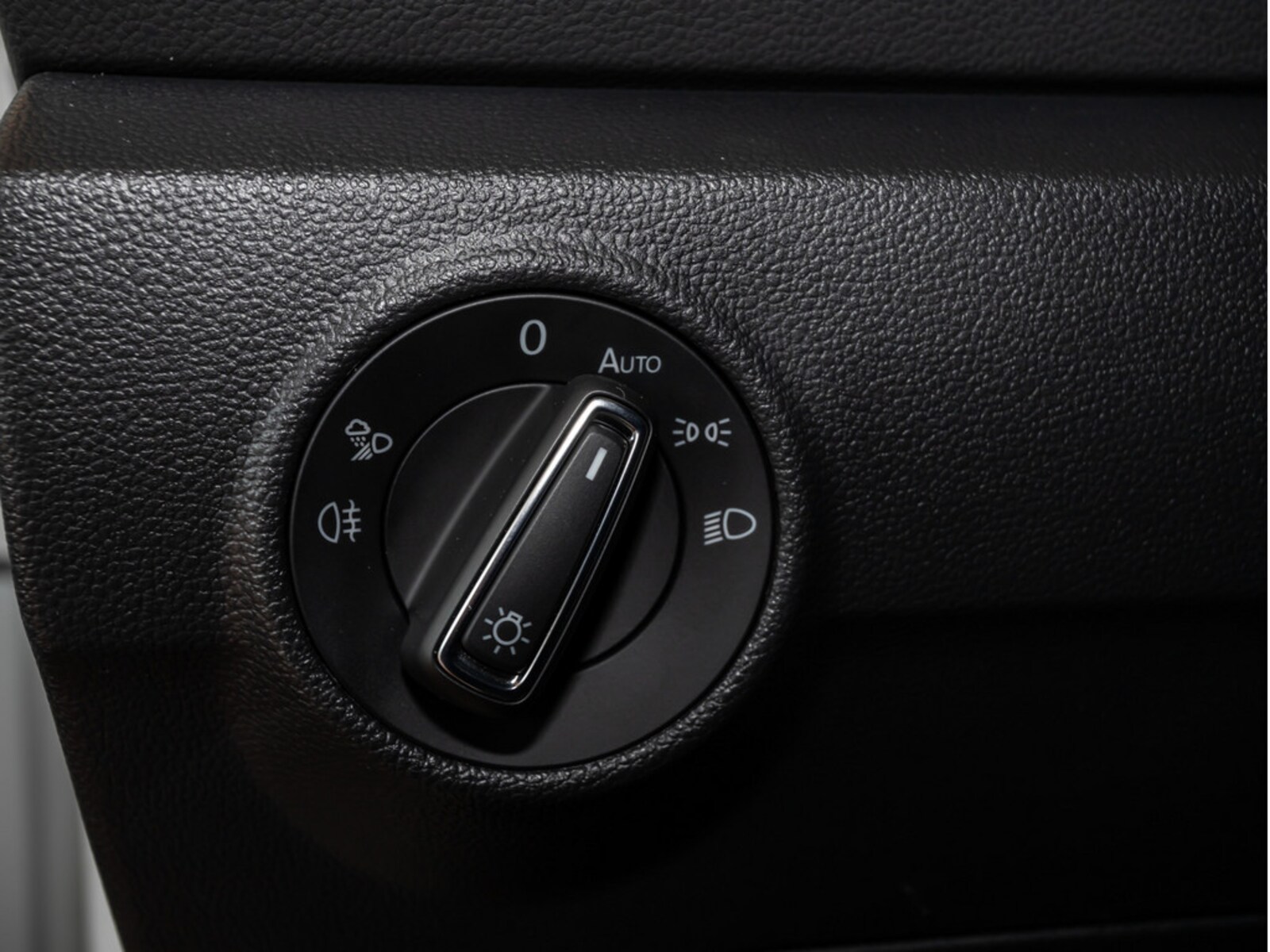 Volkswagen T-Roc – Bild 12