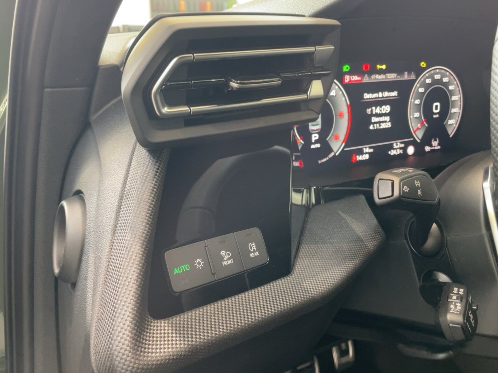 Audi A3 Limousine S line
