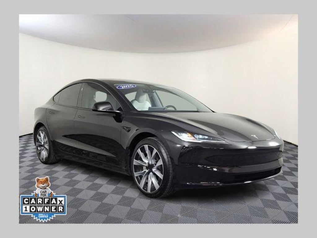 2025 Tesla Model 3
