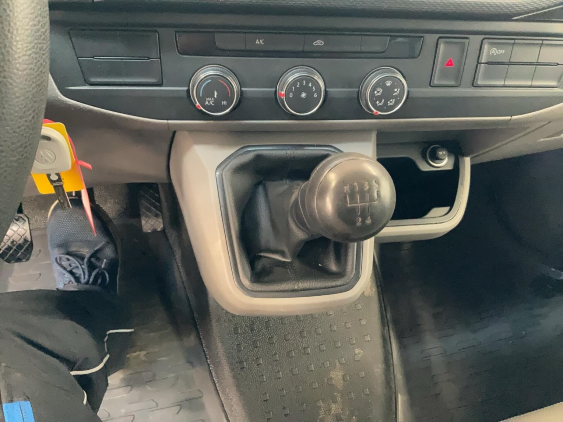 Volkswagen T6.1 Transporter Kasten kurzer Radstand