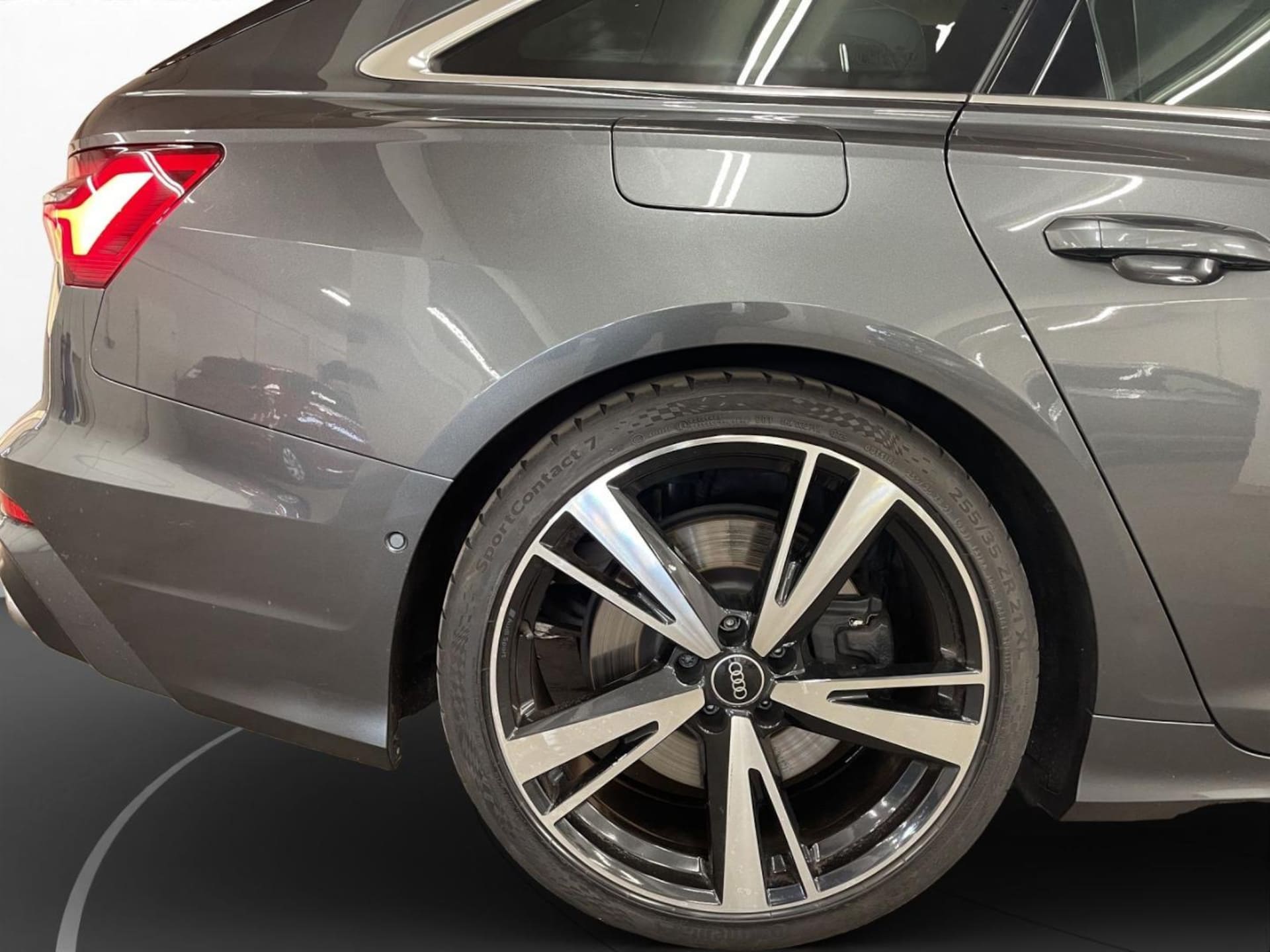Audi S6 Avant
