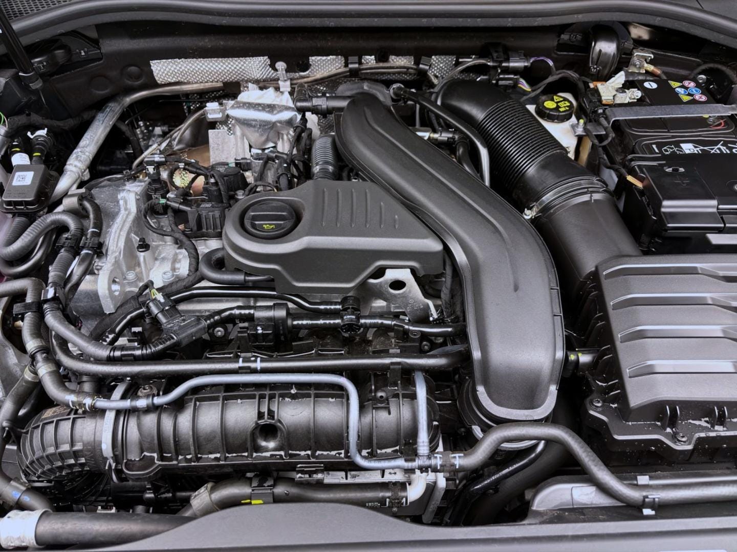 Bild über Audi A3 Sportback TFSI Schaltgetriebe - für weitere Informationen kontaktieren Sie den Audi Partner