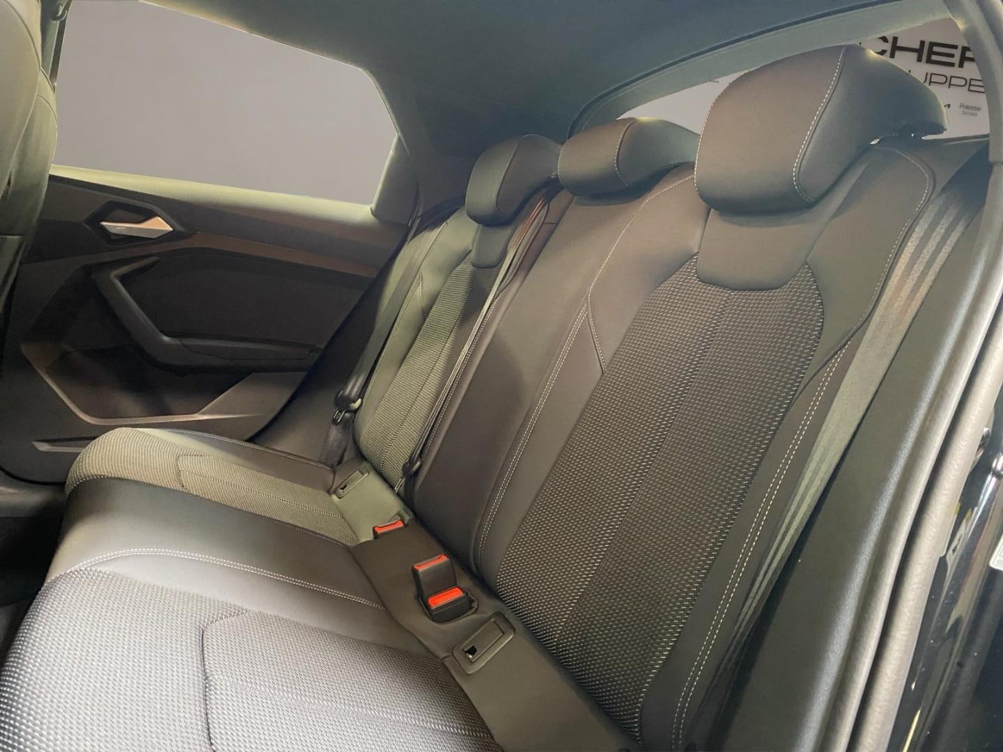 Bild über Audi A1 Sportback advanced 30 TFSI S tronic - für weitere Informationen kontaktieren Sie den Audi Partner