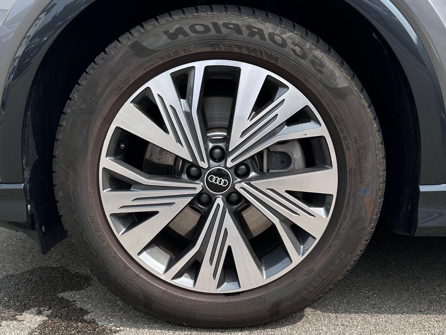 Image about Audi Q4 e-tron 50 e-tron quattro 220,00 kW