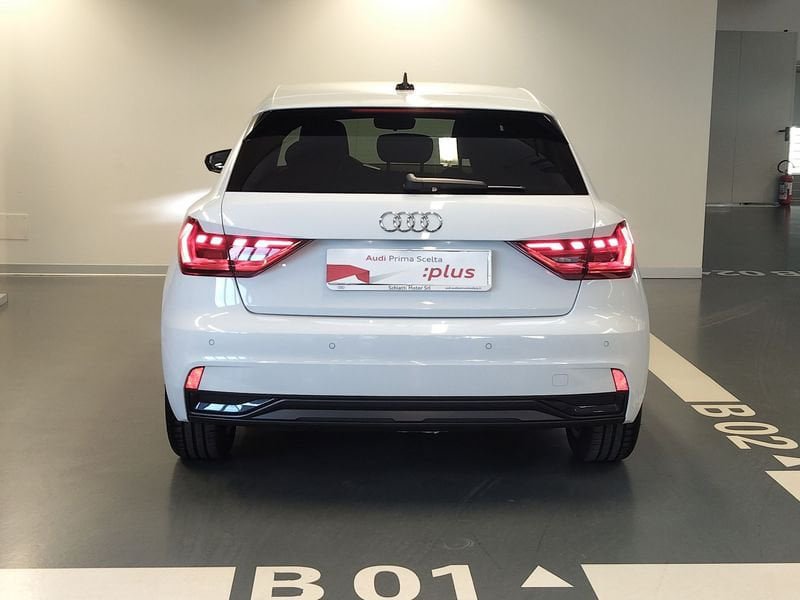 Immagine di   - Vista: for more details contact your dealer