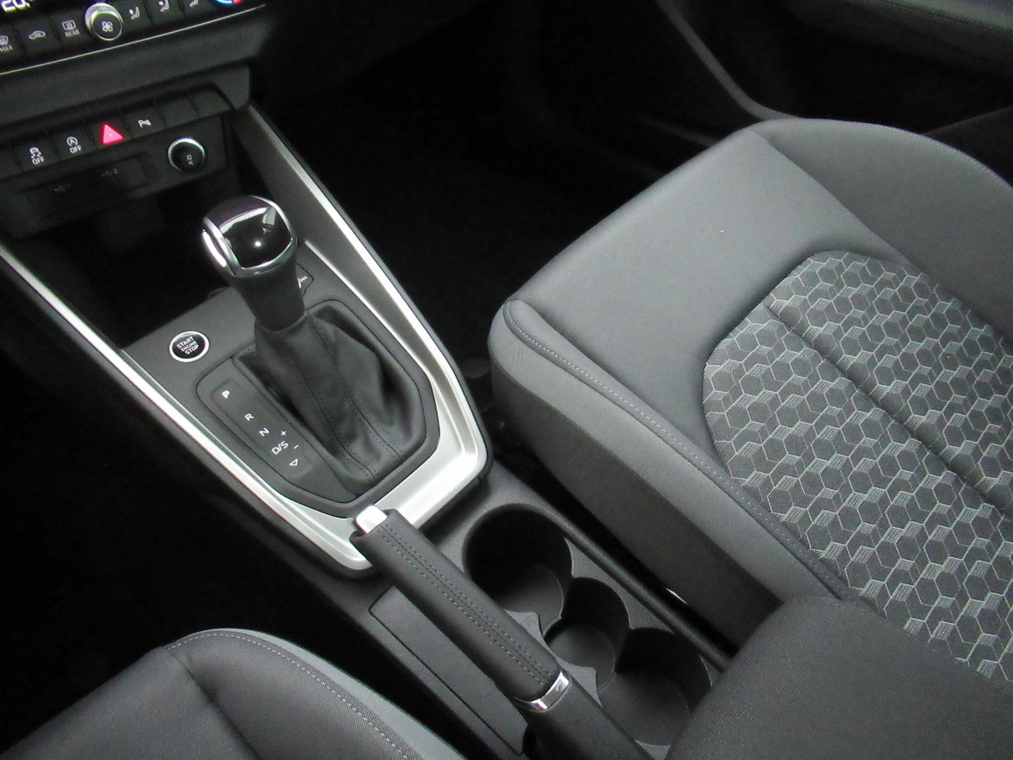 Image about Audi A1 Sportback Design 25 TFSI 70 kW (95 ch) S tronic