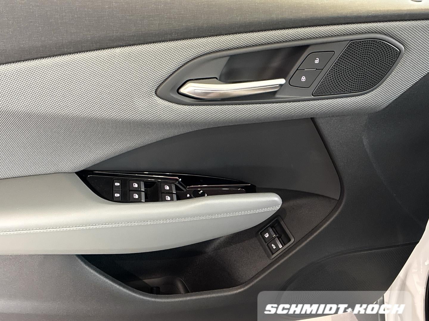 Bild über Audi Q3 Sportback e-hybrid e-hybrid 200 kW S tronic - für weitere Informationen kontaktieren Sie den Audi Partner