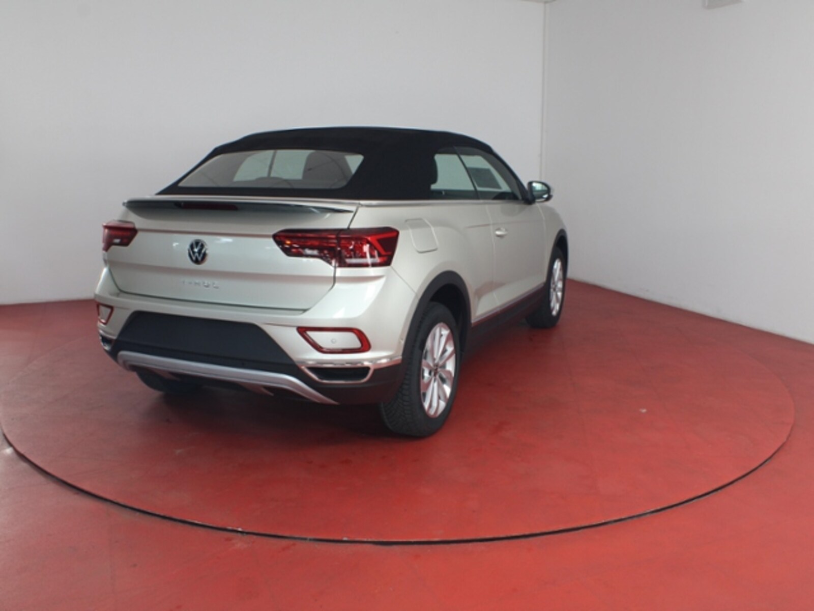 Volkswagen T-Roc Cabriolet – Bild 3