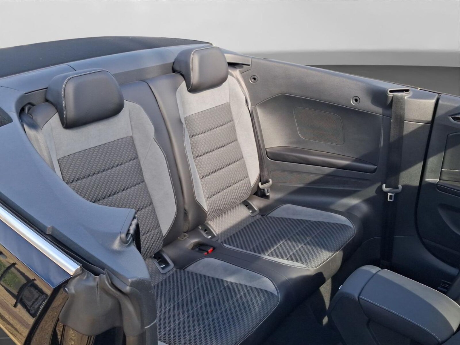 Volkswagen T-Roc Cabriolet – Bild 5