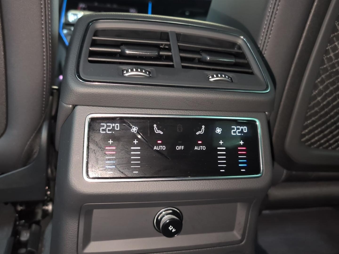 Bild über Audi S6 Avant TDI quattro tiptronic - für weitere Informationen kontaktieren Sie den Audi Partner