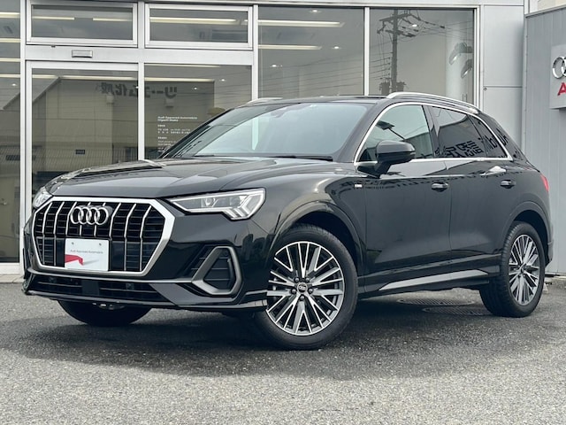 Image about Audi Q3 35 TFSI S line