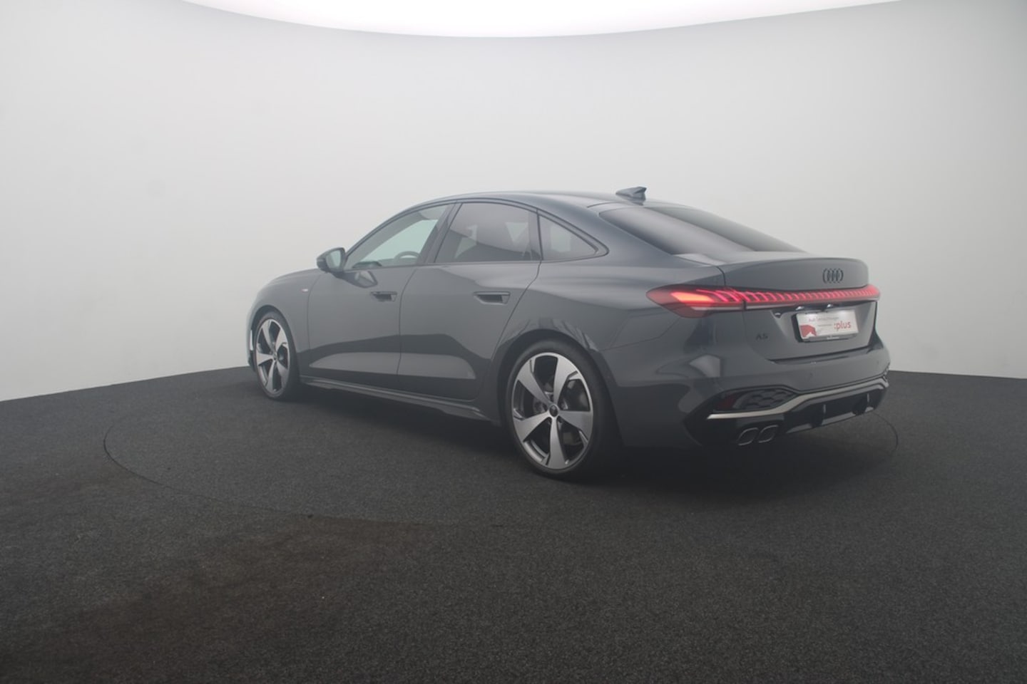 Bild über Audi A5 Limousine TDI 150 kW S tronic - für weitere Informationen kontaktieren Sie den Audi Partner