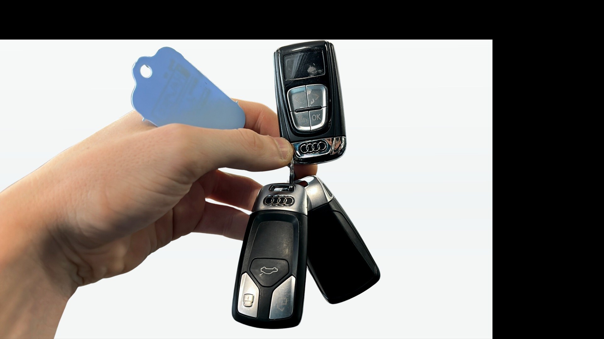 Bild som visar&nbsp;Audi A4 allroad quattro&nbsp;A4 allroad 2.0 TDI quattro Proline 190 hk 6-växlad - för mer information kontakta din Audi Partner