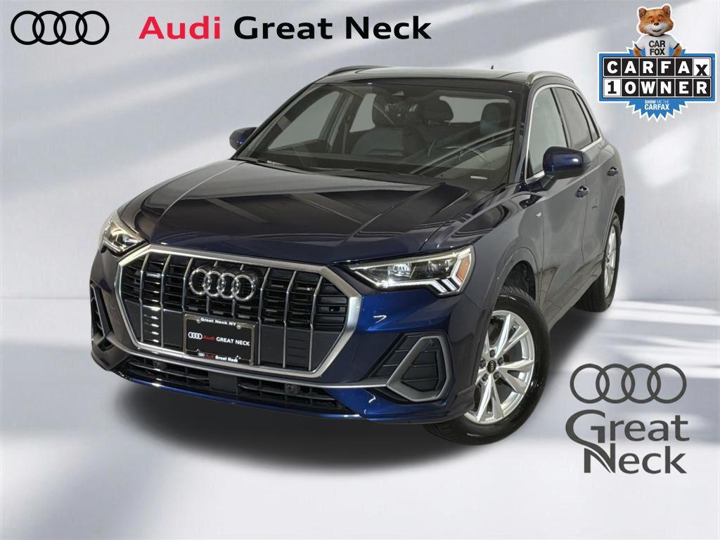 2025 Audi Q3 45 TFSI quattro Tiptronic's photo