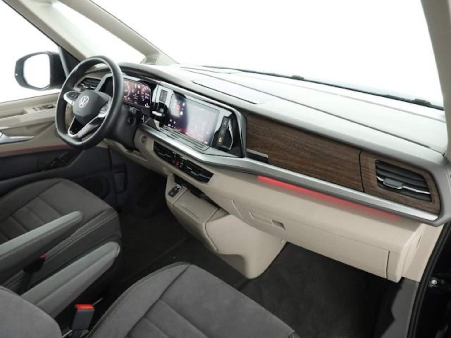 Volkswagen Multivan Langversion Style