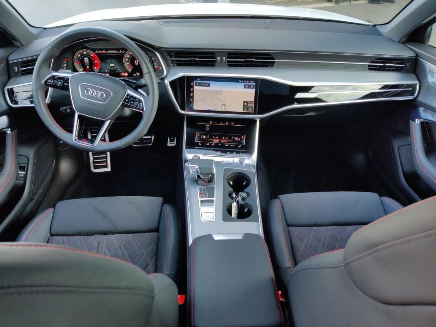 Bild über Audi S6 Avant TDI quattro tiptronic - für weitere Informationen kontaktieren Sie den Audi Partner