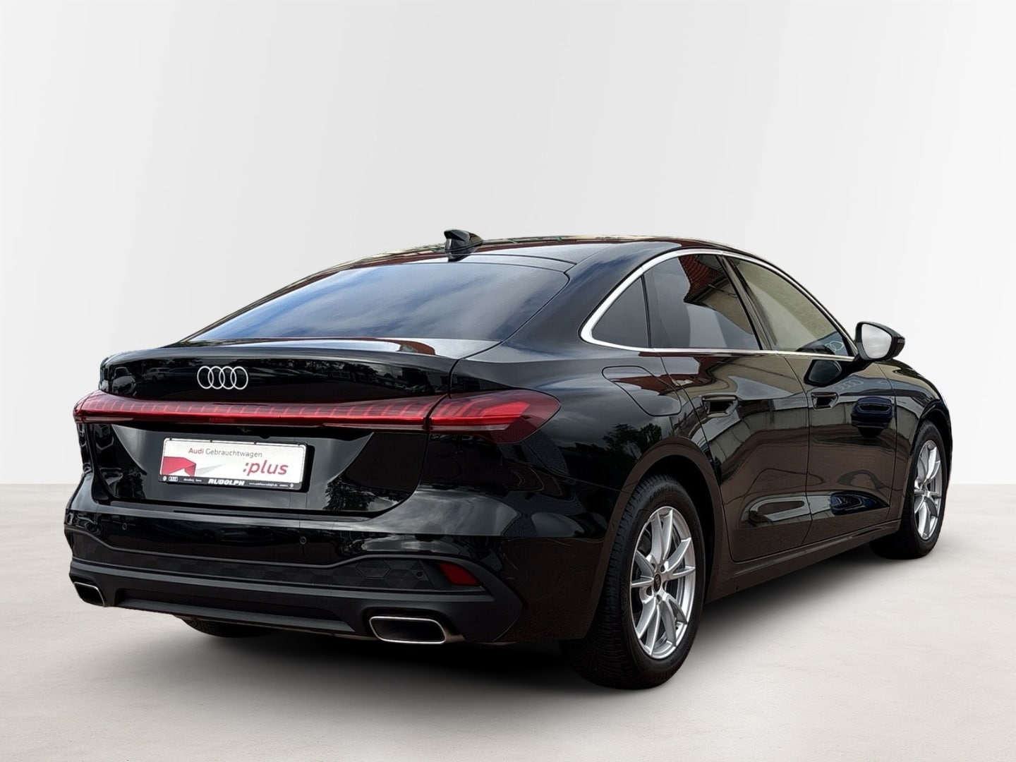 Bild über Audi A5 Limousine TFSI S tronic - für weitere Informationen kontaktieren Sie den Audi Partner