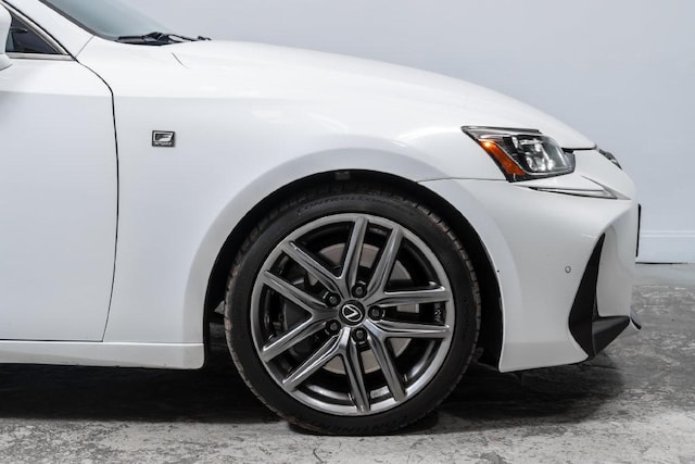 2020 Lexus IS 350 F SPORT - Photo 12