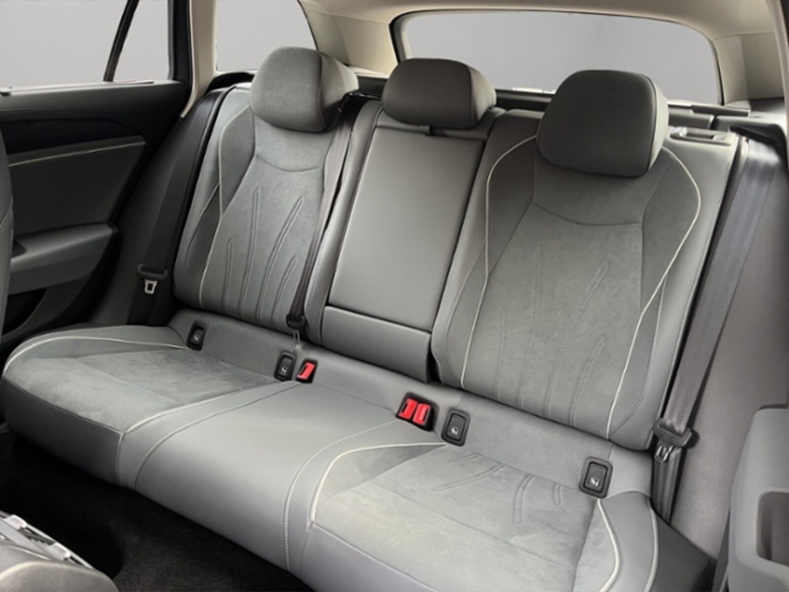 Volkswagen Passat – Bild 18