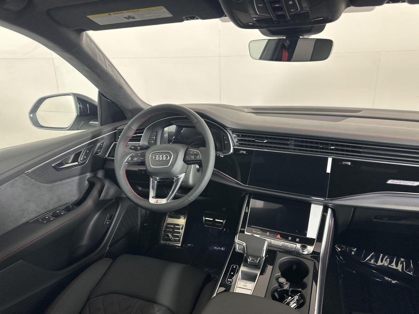 2026 Audi SQ8 Prestige - Photo 15