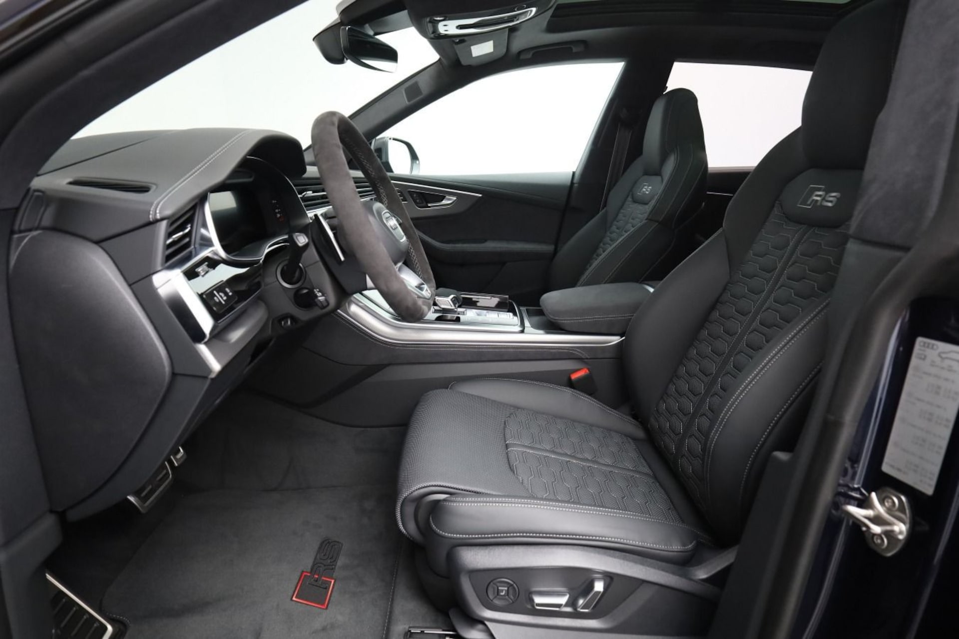 Audi RS Q8 SUV performance