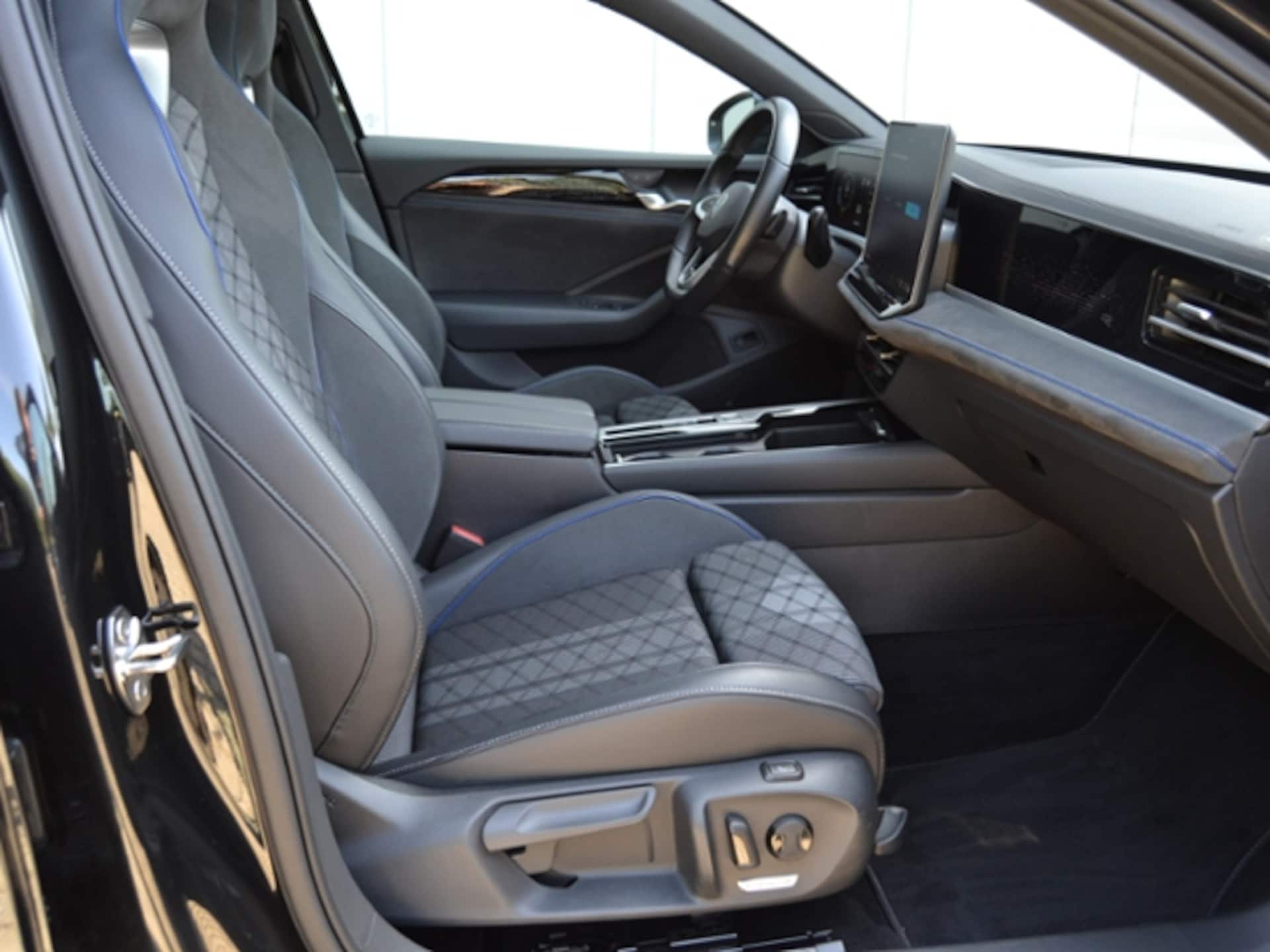 Volkswagen Passat R-Line