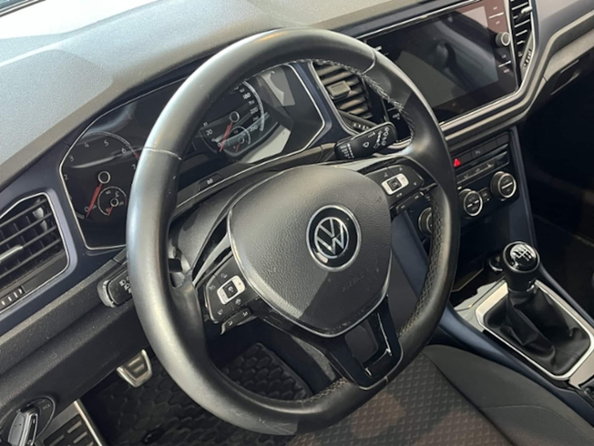 Volkswagen T-Roc United