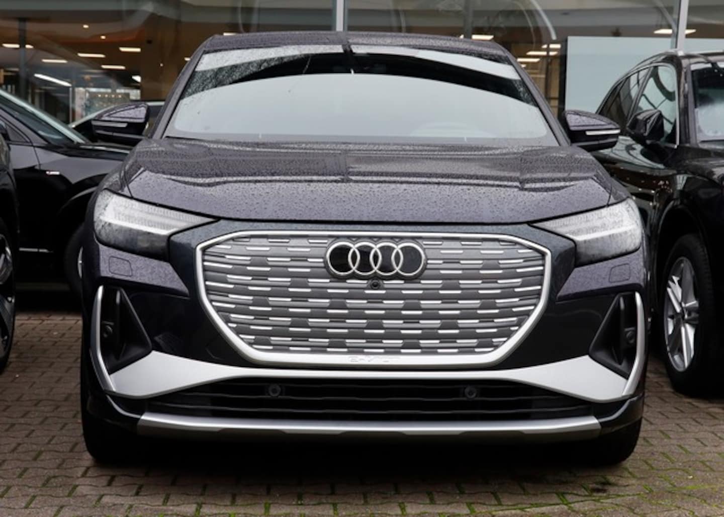 Bild über Audi Q4 Sportback e-tron 40 e-tron - für weitere Informationen kontaktieren Sie den Audi Partner