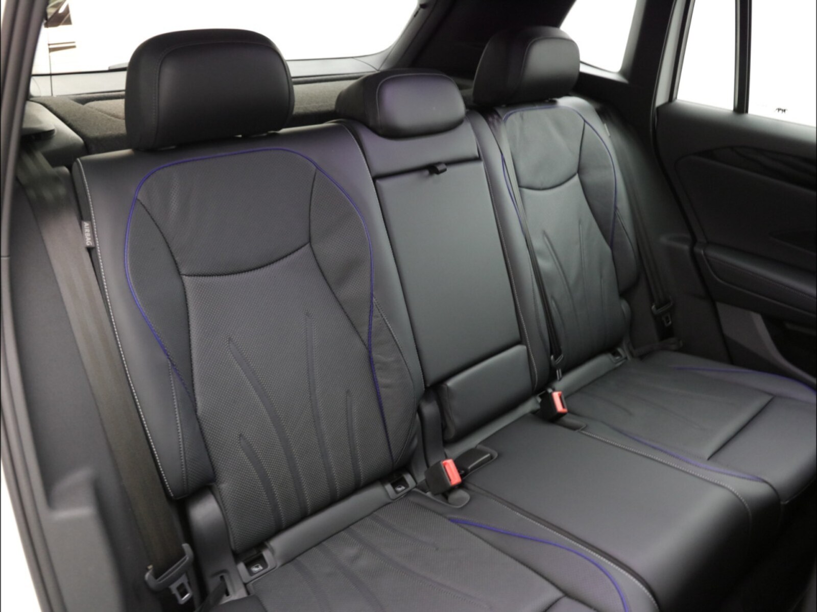 Volkswagen Tiguan – Bild 8