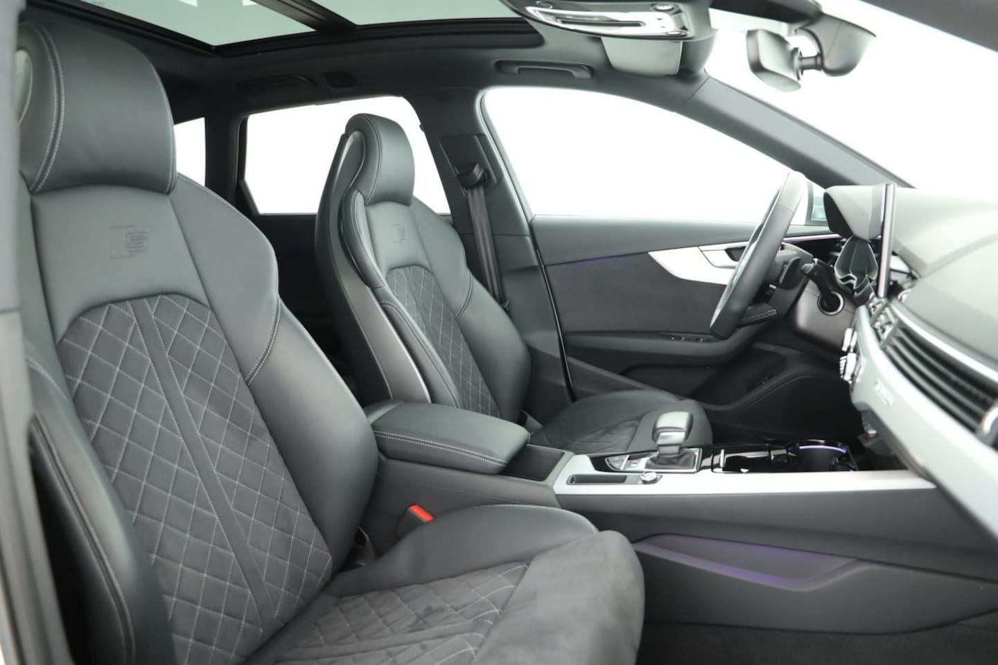 Bild über - für weitere Informationen kontaktieren Sie den Audi Partner