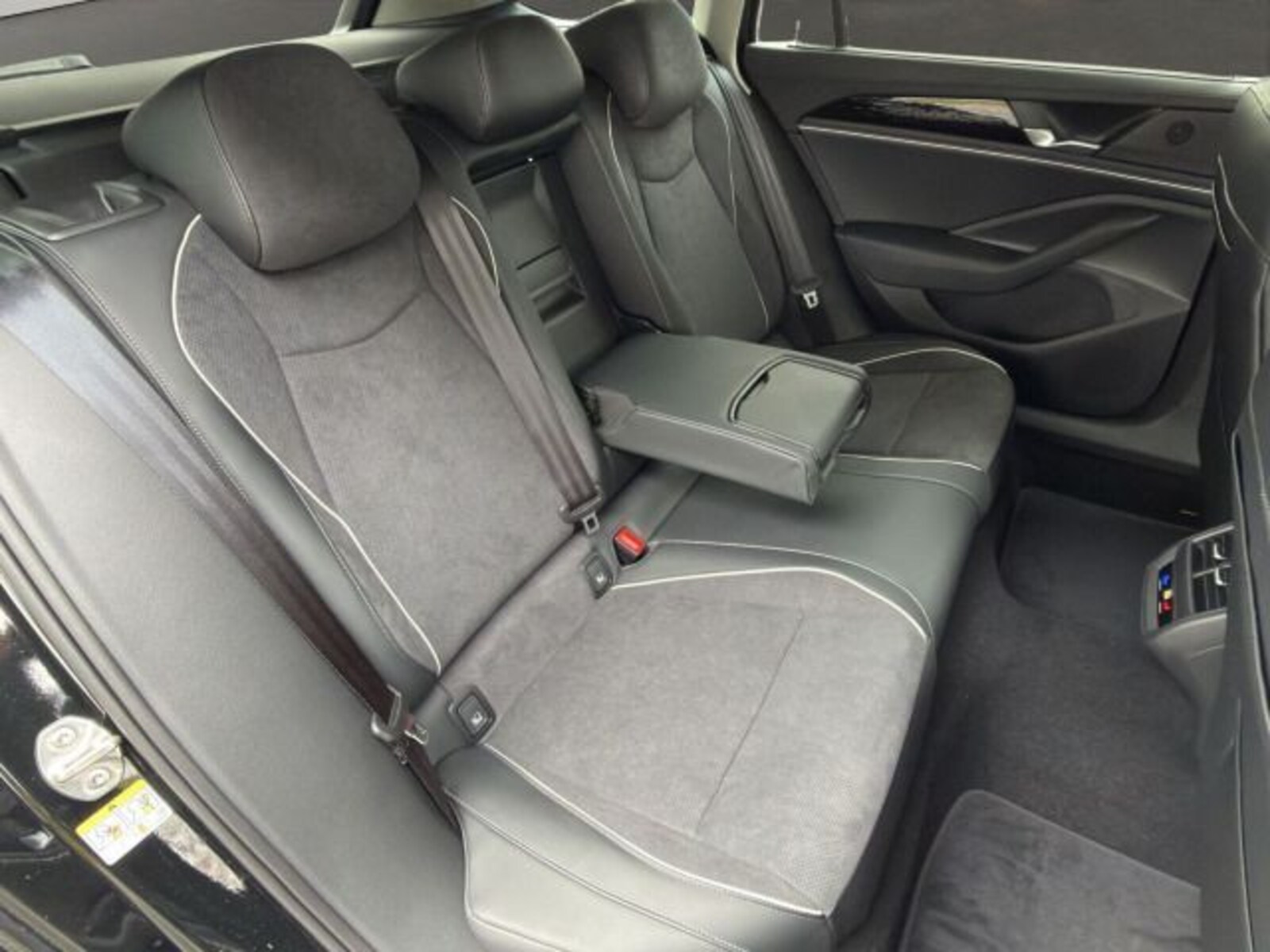Volkswagen Passat – Bild 15