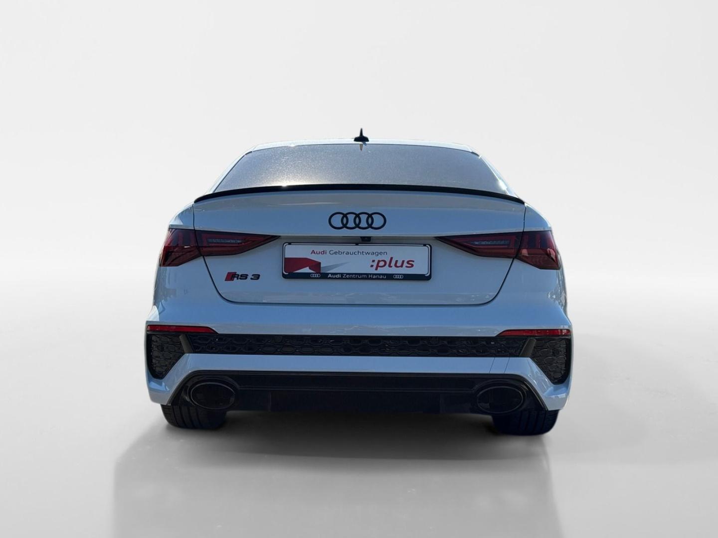 Image about Audi RS 3 Limousine TFSI quattro S tronic