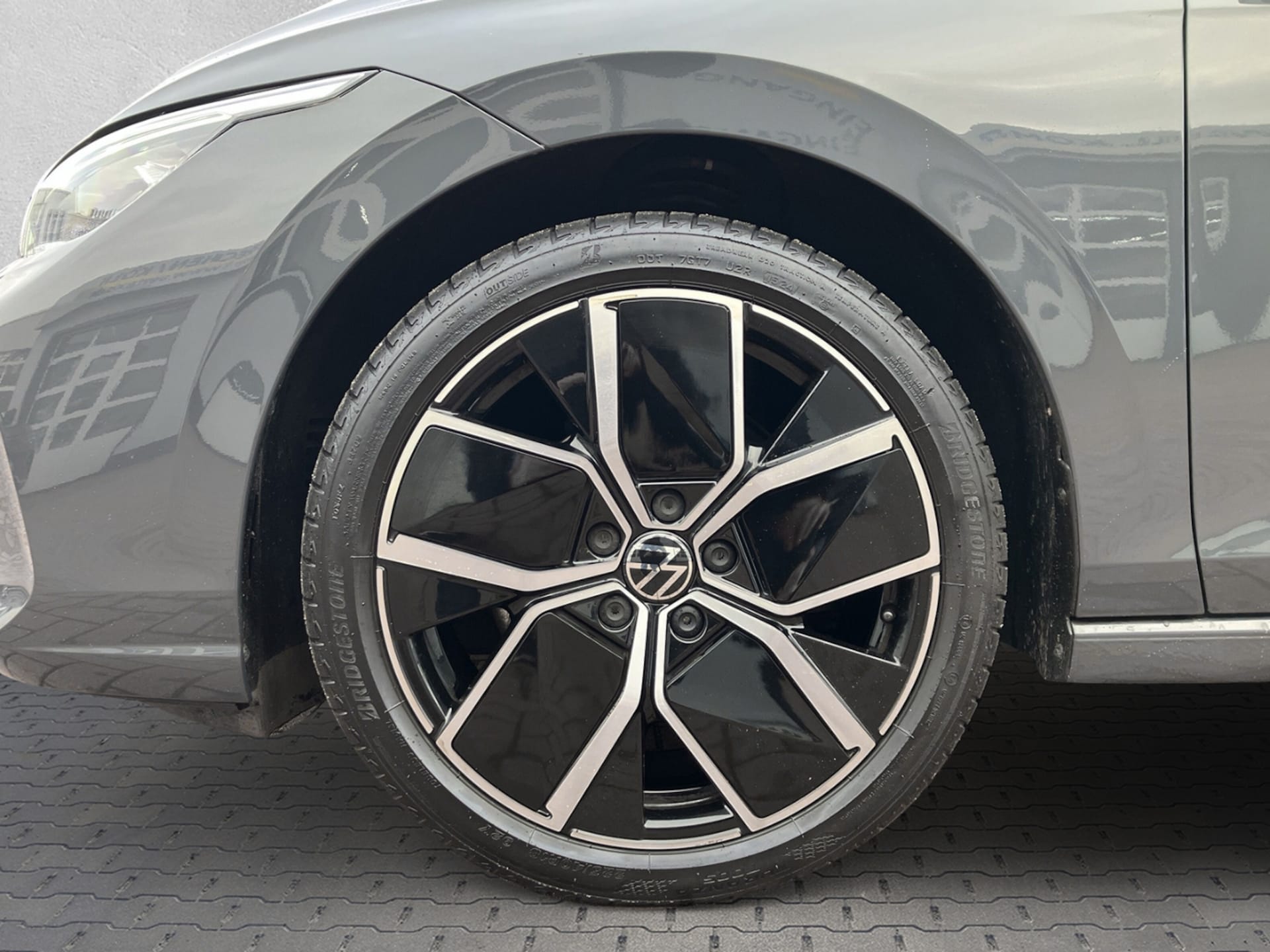 Volkswagen Golf Style